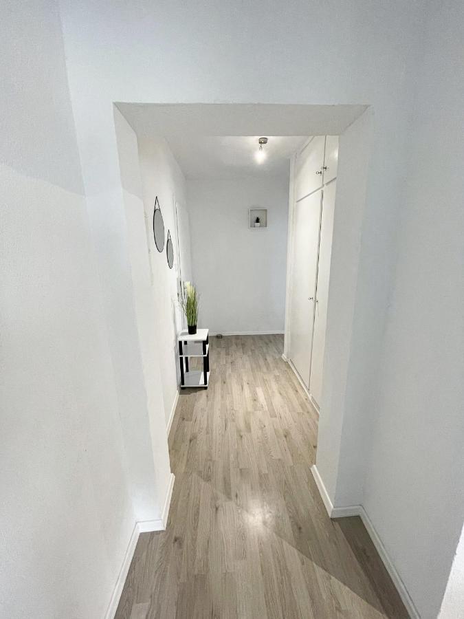 Perfekte 1,5 Wohnung Zentral In Leonberg Gegenueber Einkaufzentrum Ngoại thất bức ảnh