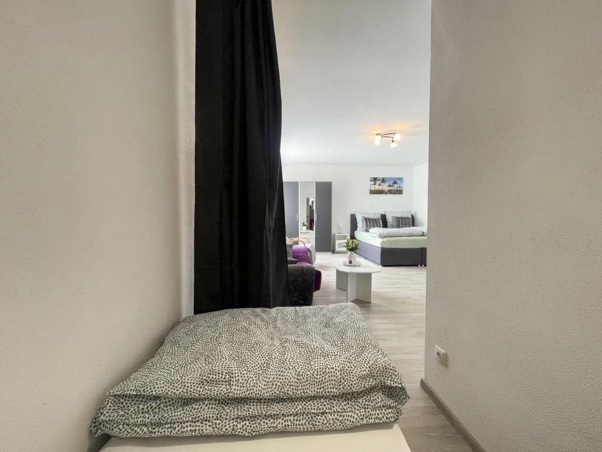 Perfekte 1,5 Wohnung Zentral In Leonberg Gegenueber Einkaufzentrum Ngoại thất bức ảnh