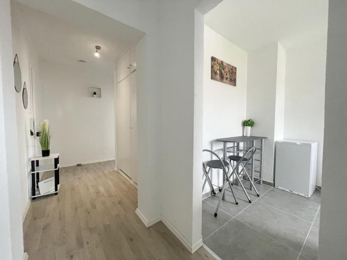 Perfekte 1,5 Wohnung Zentral In Leonberg Gegenueber Einkaufzentrum Ngoại thất bức ảnh